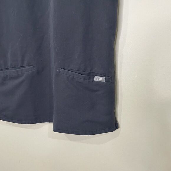 FIGS Technical Collection Grey Short Sleeve Top - Picture 3 of 6